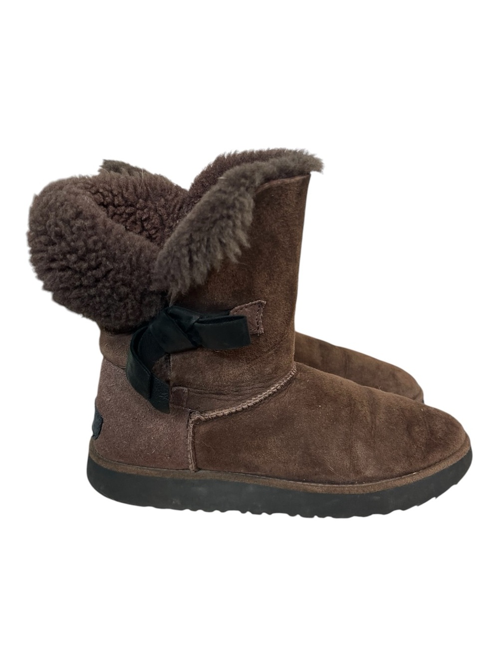 Ugg Brown Classic Suede boots Size 9